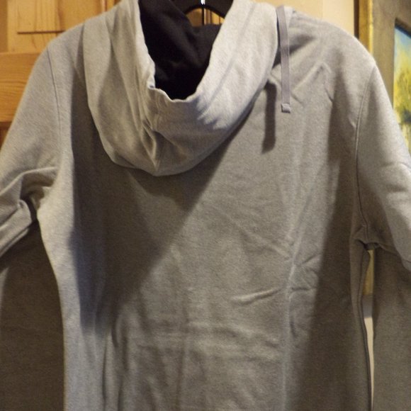 UNDER ARMOUR UA GREY HOODIE ~ 100% Polyester ~ Size: Large New without Tags - Picture 10 of 14